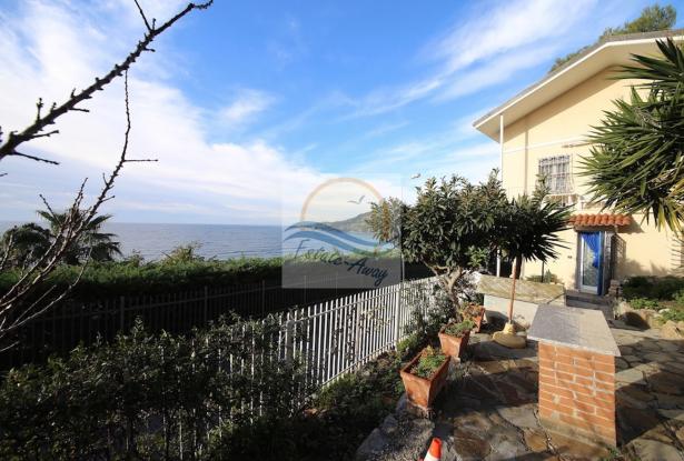L873 For sale in Ospedaletti sea view villa 3