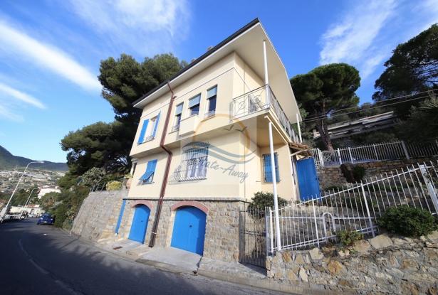 L873 For sale in Ospedaletti sea view villa 4