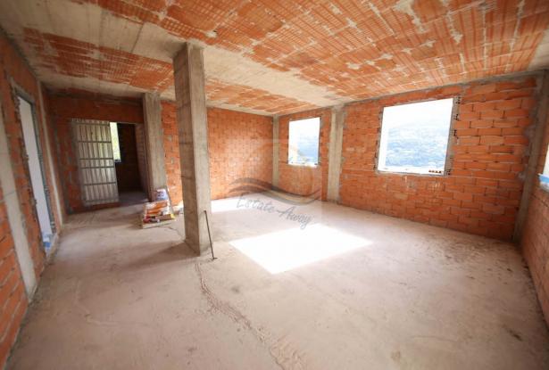 L1029 For sale in Camporosso, on the hills, house under construction 13