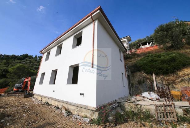 L1029 For sale in Camporosso, on the hills, house under construction 2