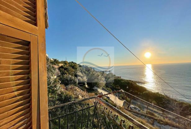 L1131 Rustic with sea view for sale in Bordighera. 6