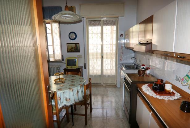 Modica,three-room apartment a stone's throw from San Giorgio 13