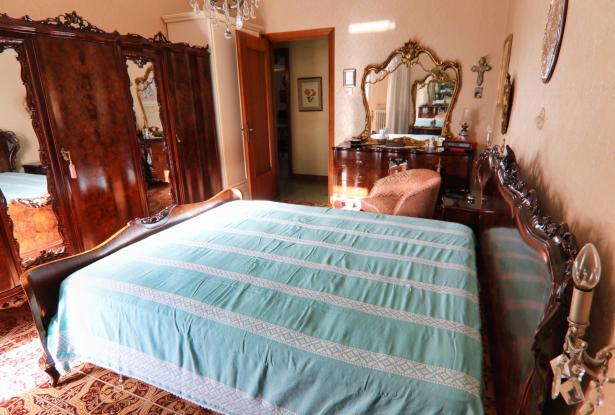 Modica,three-room apartment a stone's throw from San Giorgio 39