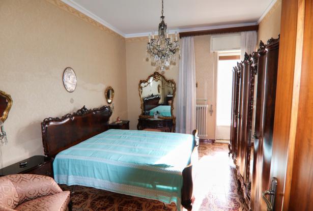 Modica,three-room apartment a stone's throw from San Giorgio 29