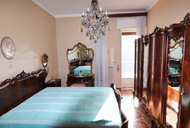 Modica,three-room apartment a stone's throw from San Giorgio 30