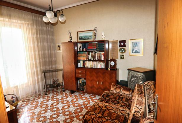 Modica,three-room apartment a stone's throw from San Giorgio 22