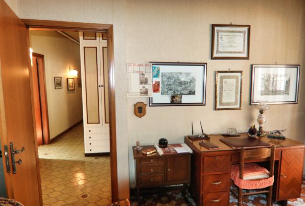 Modica,three-room apartment a stone's throw from San Giorgio 28