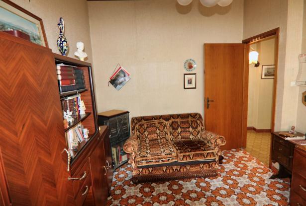 Modica,three-room apartment a stone's throw from San Giorgio 26