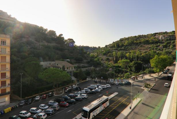 Modica,three-room apartment a stone's throw from San Giorgio 5