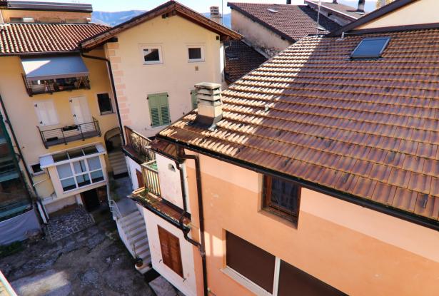 Mezzolombardo, a terrace to live and love 83