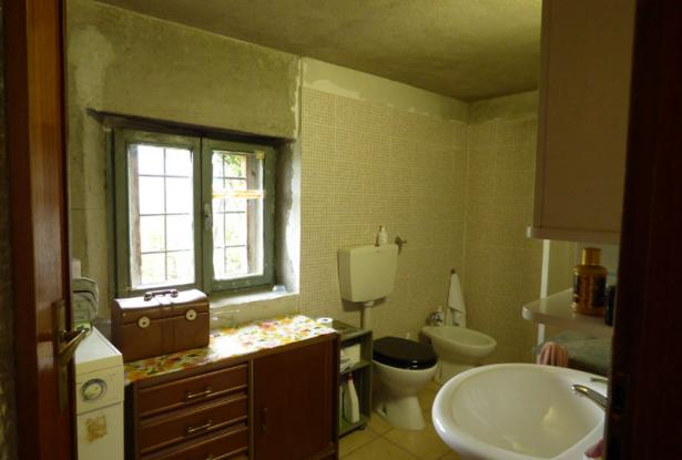 Stone Farm Houses for sale in langhe area Stone Farm Houses for sale in langhe area
