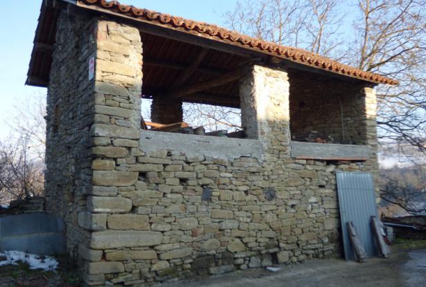Stone Farm Houses for sale in langhe area Stone Farm Houses for sale in langhe area