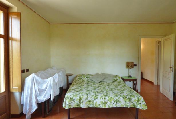 A Restored Country House with Park in the Area of Barolo/ mrg001 A Restored Country House with Park in the Area of Barolo/ mrg001