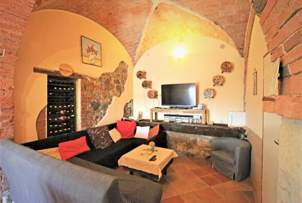 tourist accommodation property with swimming pool, Ref. 833 17