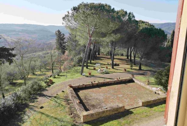large farm with chianti docg wineyards, Ref. 835 6