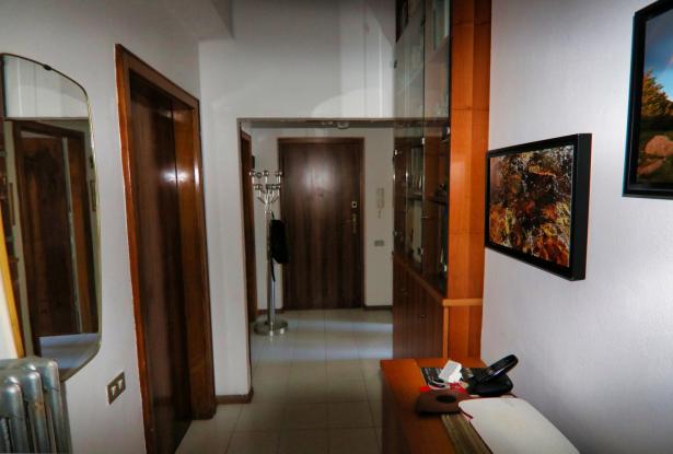 Trento, flat in the centre 32