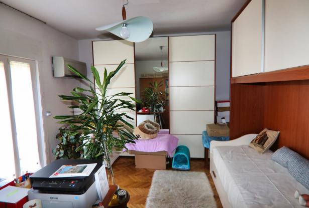 Trento, flat in the centre 23