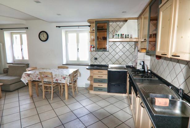 Telve di Sopra, two rooms in the sun 2