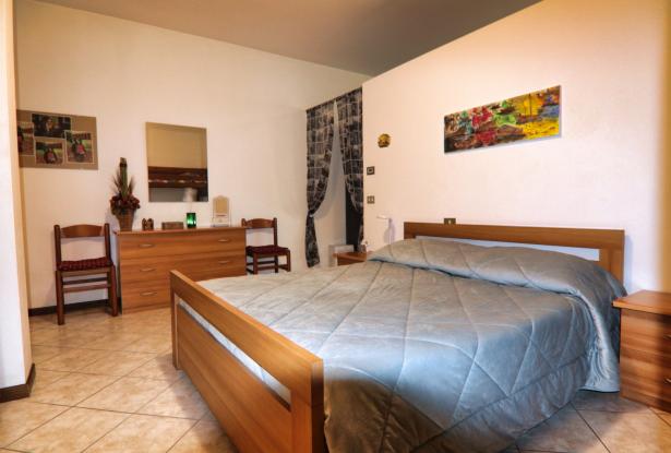 Muscoline,flat in residence 35