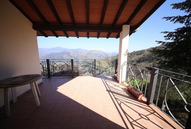 L841 For sale in Dolceacqua, detached house 10