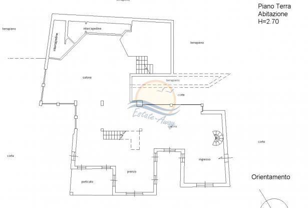 L1117 Ligurian style villa with swimming pool and sea view for sale in Bordighera. 18