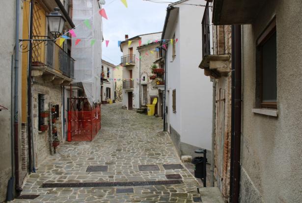 Finished, stone town house at the foot of an amazing castle with mountain views from the long balcony 1