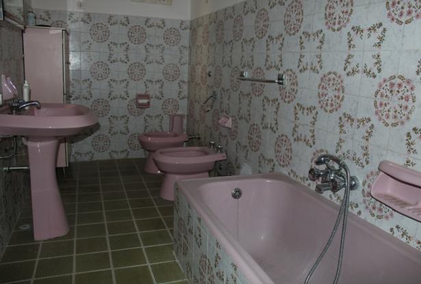 Town house, 130sqm, 3 bedrooms, sea view from the roof, full of vaults and 1950s character 3
