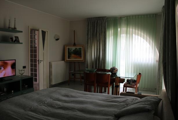 Hill top Villa in a lively town of 900sqm with 4000sqm of building land, amazing mountain views and prestigious finish 4