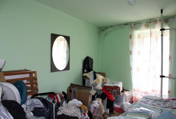 3 bed house with terrace, garage, garden in a lively town, quiet spot, almost finished, mountain open views 6