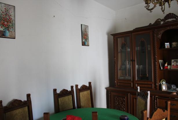 Amazing sun terrace, 150 year old, habitable town house, stone structure, 2-3 beds, 2 cellars 4