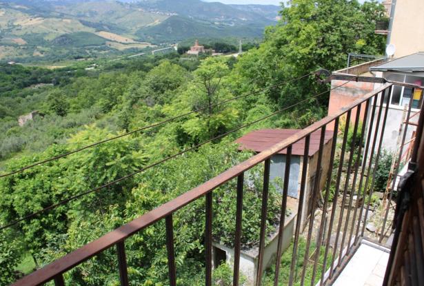 100 year old, habitable town house, stone structure, vaulted ceilings, 2 beds, amazing open views 2