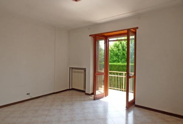 Return to properties Two-Family Home with Garden - BDS001
