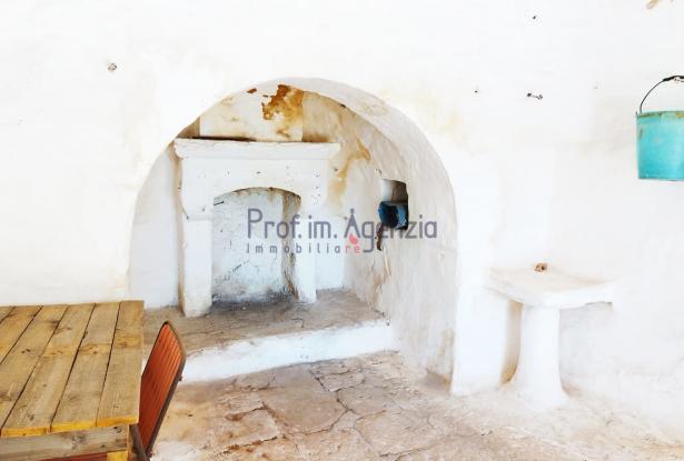 Trulli to be restored/expanded 11