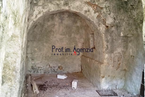 192614 - Trulli to be renovated 9