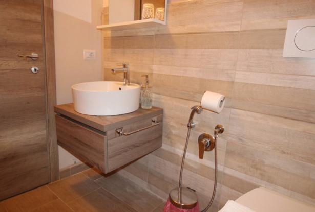 A Bed & Breakfast in the High Langhe Hills - PRD003 21