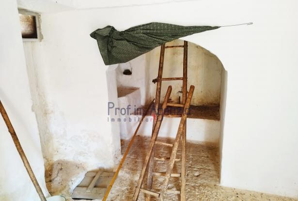 172504 - Farmhouse for renovation 11