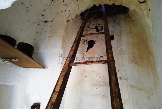 172504 - Farmhouse for renovation 14