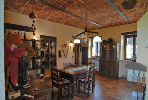 Country house, glamping, for sale in langhe area Country house, glamping, for sale in langhe area
