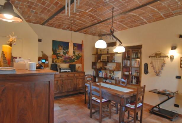 Country house, glamping, for sale in langhe area Country house, glamping, for sale in langhe area
