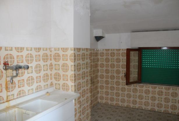 Property for Sale in Civitella Messer Raimondo town Chieti Province, in Abruzzo Central Italy. Property for Sale in Civitella Messer Raimondo town Chieti Province, in Abruzzo Central Italy.