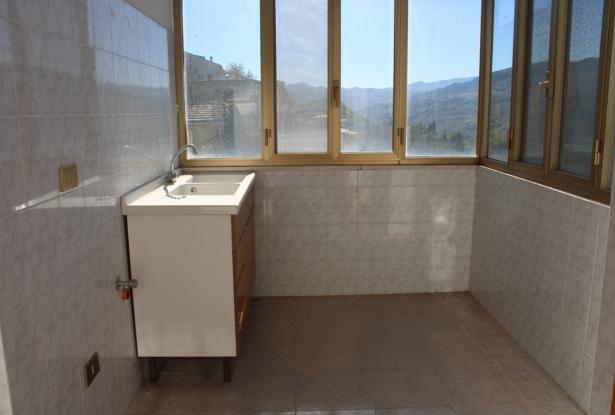 Property for Sale in Bomba town Chieti Province, in Abruzzo Central Italy. Property for Sale in Bomba town Chieti Province, in Abruzzo Central Italy.