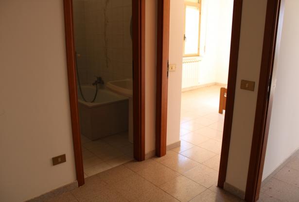 Property for Sale in Bomba town Chieti Province, in Abruzzo Central Italy. Property for Sale in Bomba town Chieti Province, in Abruzzo Central Italy.