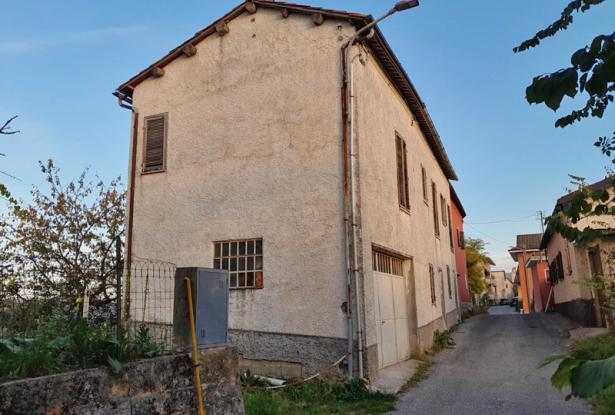 Semidetached House in a Hamlet in Southern Piemont - TRM001