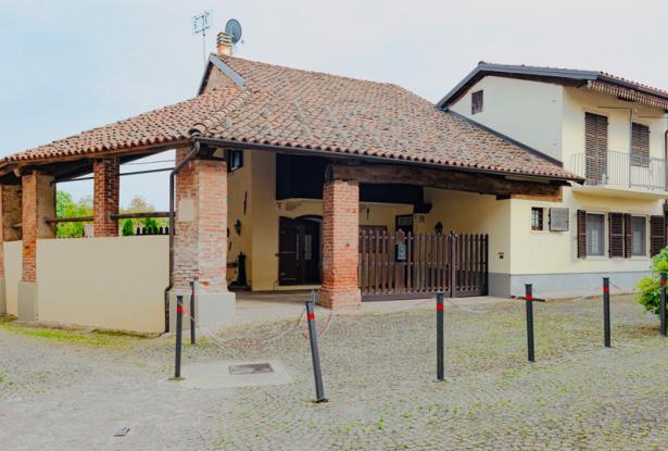 A Restored, Free-Standing Villa from the 1700´s - PNF001 A Restored, Free-Standing Villa from the 1700´s - PNF001