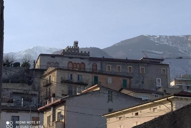 Country house to renovate in a peaceful hamlet with 30sqm terrace and mountain views 5