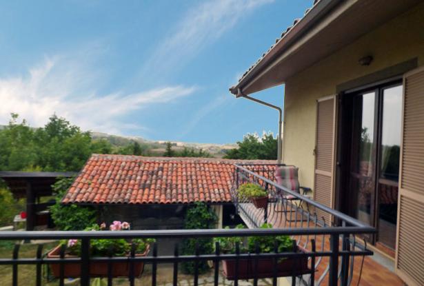 A House with Land in the Hills of the Southern Langhe - CEV003 7