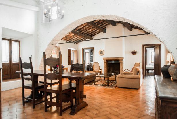 Living room seen from the entrance door Apartment restored in the medieval borgo of Bracciano