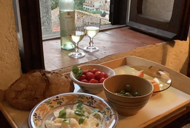 panorama Apartment restored in the medieval borgo of Bracciano