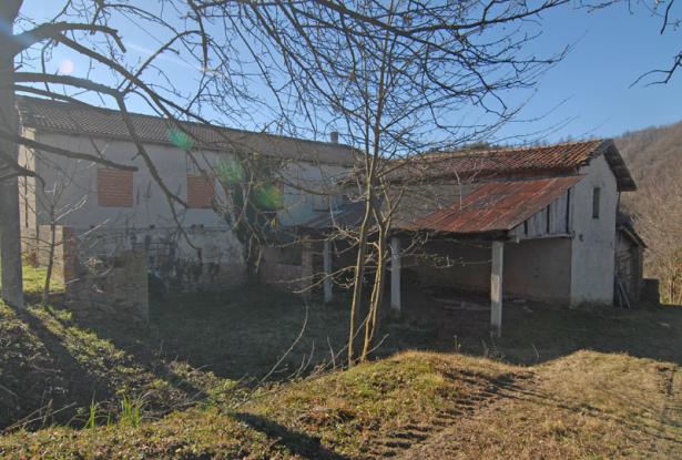 Country House with over 4.5 Hectares of Land in a Hamlet - MZN060 10