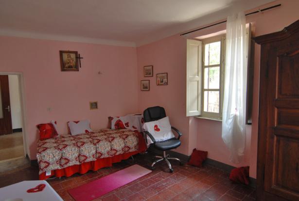 town house for sale in Murazzano town house for sale in Murazzano